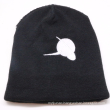 Factory wholesale free design custom  winter knitted beanie hat